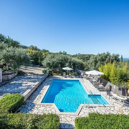 Villa Lenio Loutses Peritheia