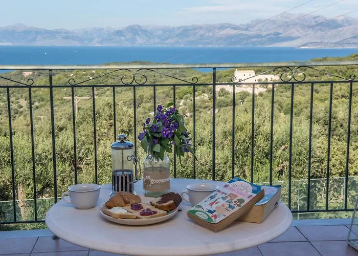 Lenio Loutses Peritheia