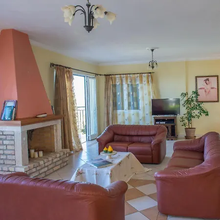 Villa Lenio Loutses Peritheia