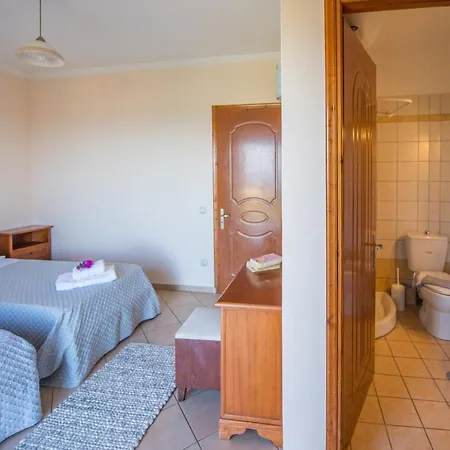 Lenio Loutses Villa *