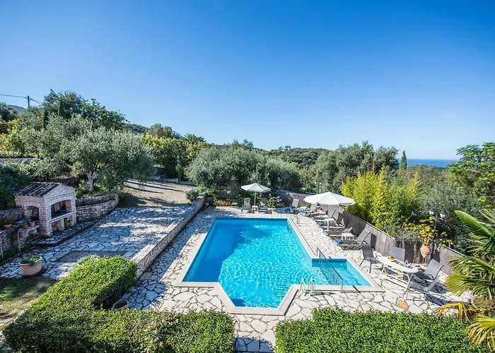 Villa Lenio Loutses Peritheia
